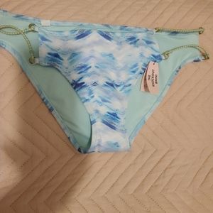 Knockout bikini 👙